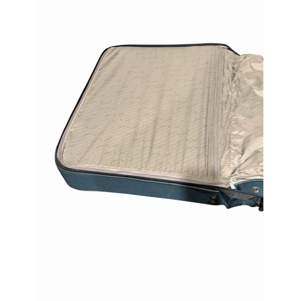 Atlantic Army Green Nylon Rolling Garment Suitcase Luggage Size 24